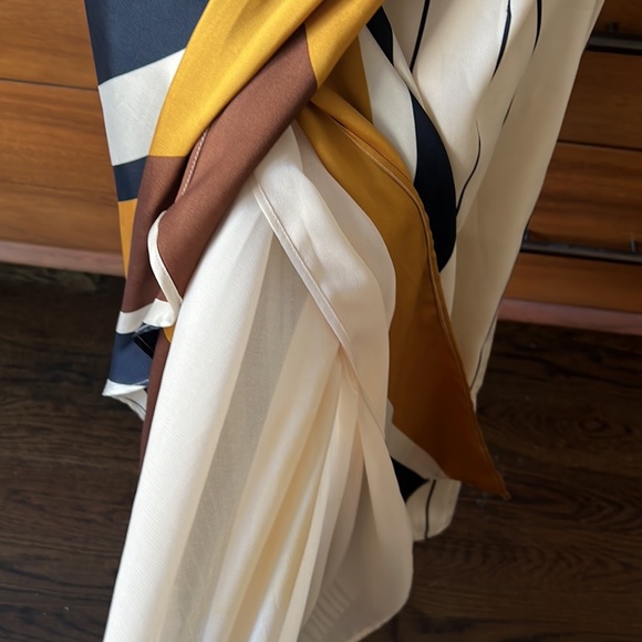 Mango skirt - Picture 3 of 4